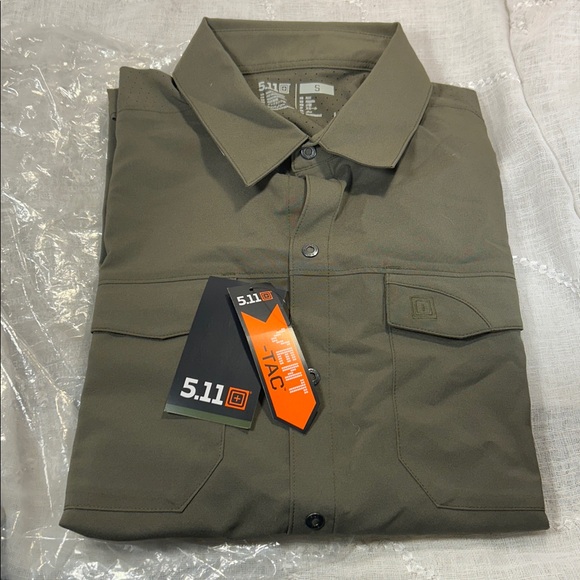 NWT 5.11 Freedom Flex SS shirt button down polo shirt A00034